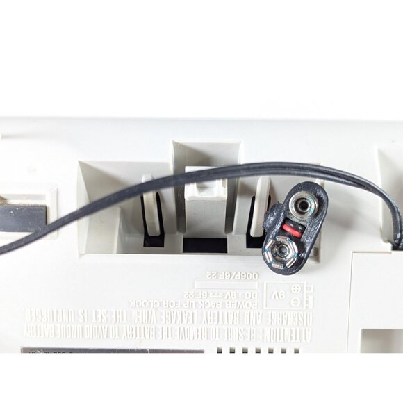 1985 Sony ICF-C220W Dream Machine Radio AM/FM Dual Alarm Digital Clock Taiwan - Picture 7 of 10